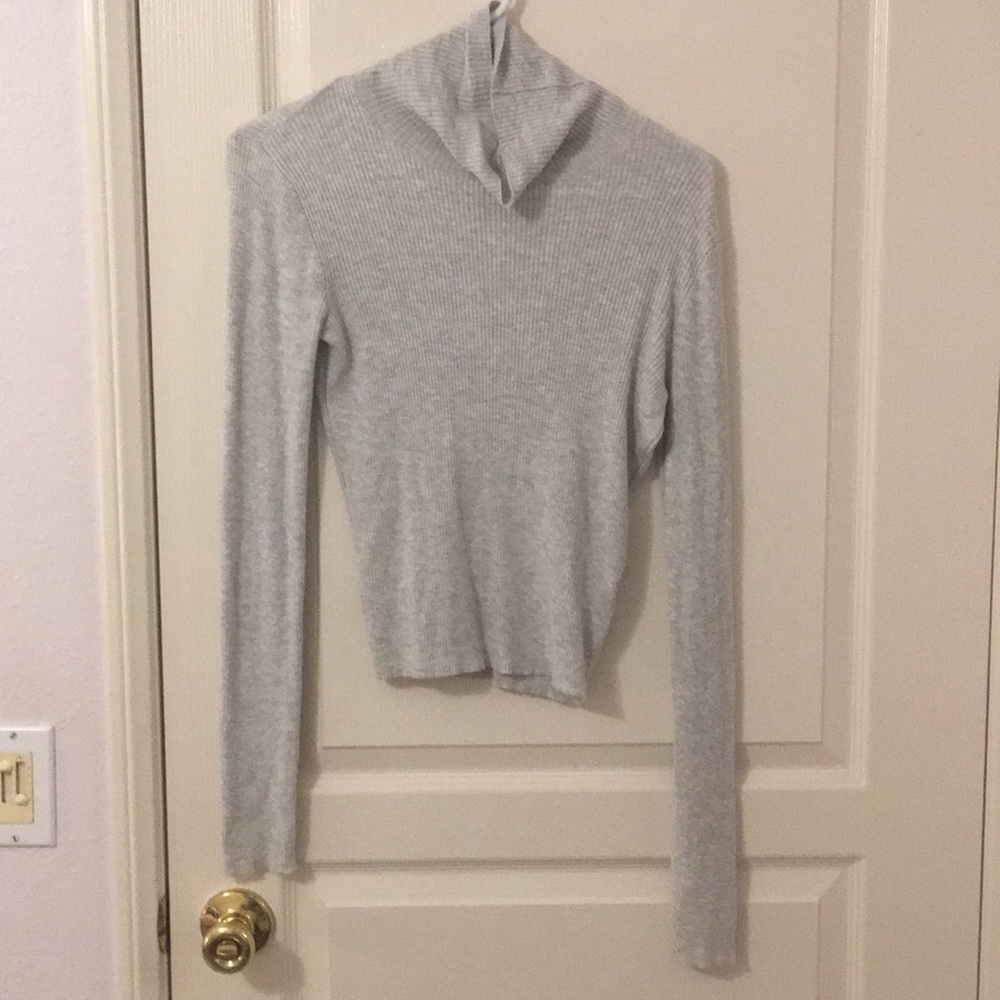 Light Gray Ribbed Cowl Neck Sweater - Picture 3 of 3